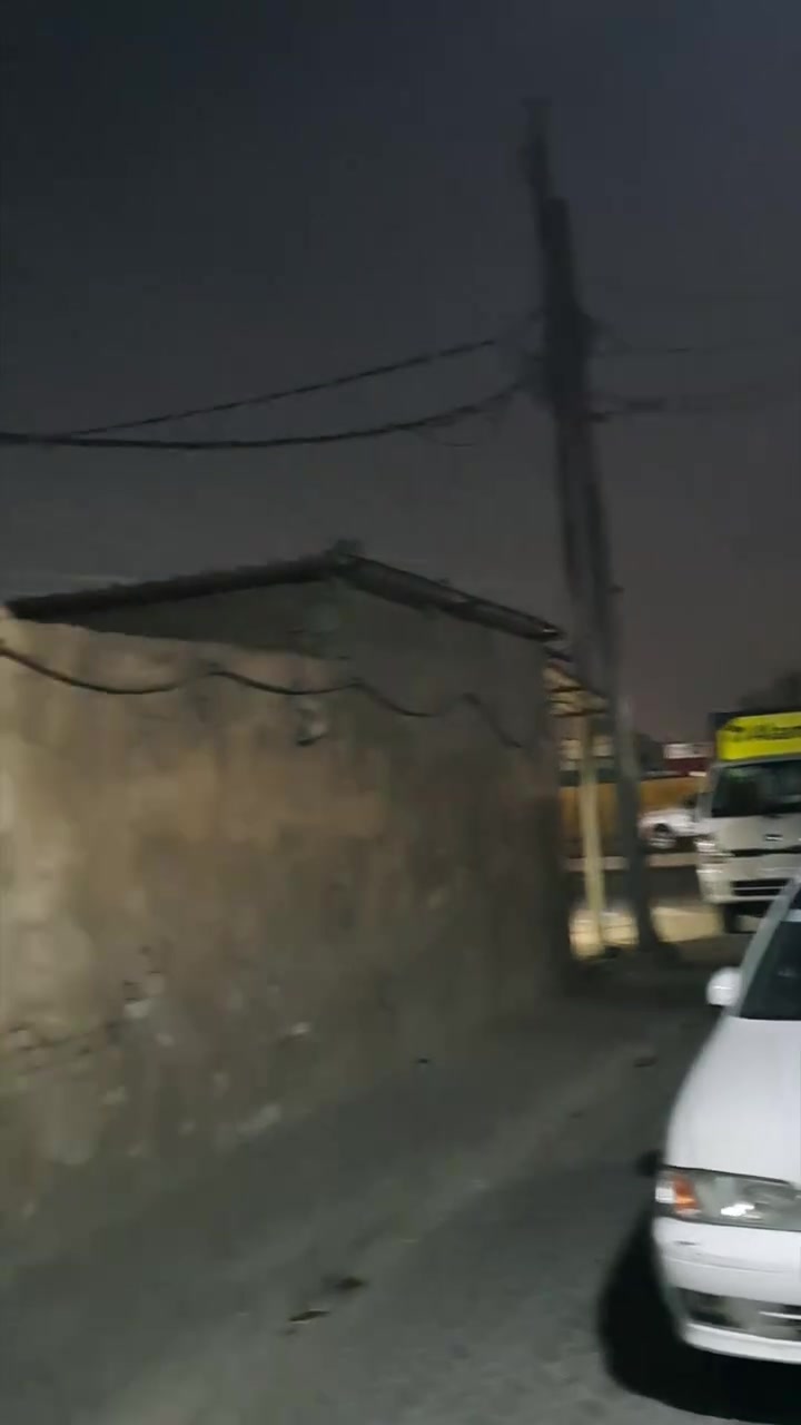 بيت نصف قطعه ٤٨ متر في قطاع 55 منطقه جدا حلوه ومرتبه وبقرب سوق الوحيلات بناء جديد ثاني يوم تحويل للسعر والاستفسار ***********
