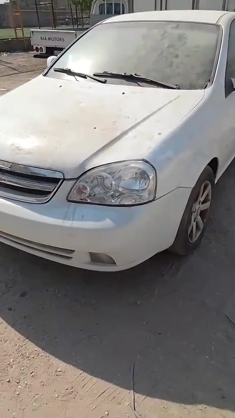 السلام عليكم سيارات مزاد وزارة الداخلية جاهزات ترقيم بغداد معفيات من الكمرك عدد تلاثه كل وحده وسعرهه الرقم ***********
