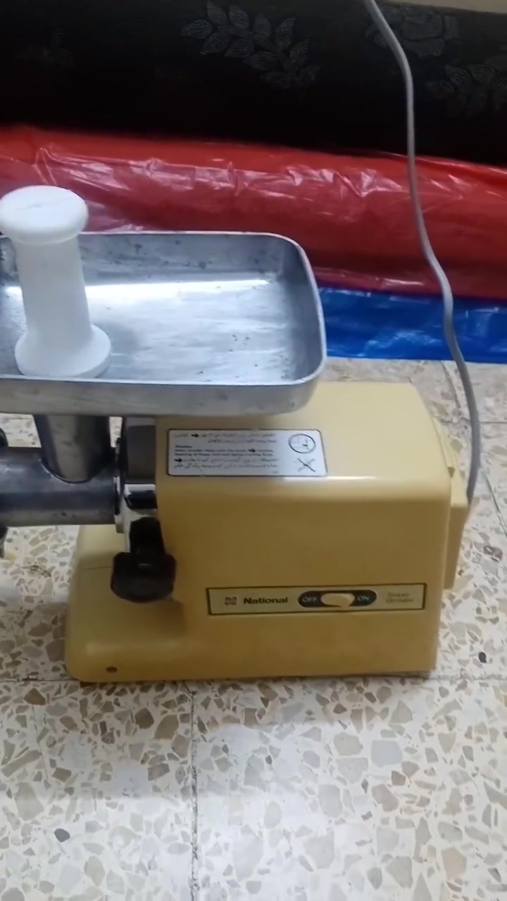 السلام عليكم
مثرامه مال لحم (Toshiba) (National) استيراد المنشأة العام للتجارة العراقيه
الشراي يراسلني خاص او على الرقم ***********
مكاني بغداد الشعب
يوجد توصيل لكافه المحافظات
