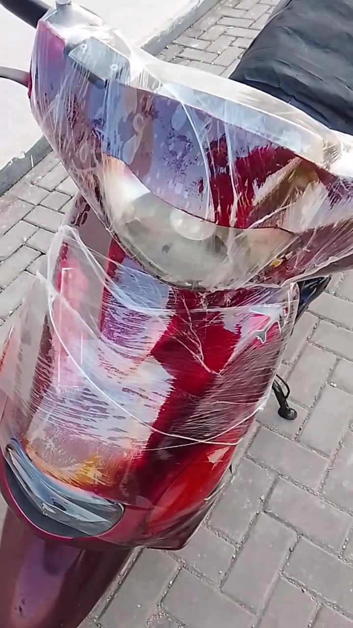 دراجه الكزز كلشي شغال بيه من طول الطول ماعده سلف مادري شبي وصوت المكينه ناعم كلش وين مايعجبك تروح بيه روح وكلشي واضح بل فيديو عنواني بصره سعر 250/وبيه مجال***********
