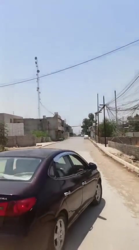قطعة للبيع بحي الملايين الثانية مقابيل ملعب شمام قريب على جامع الحاج موفق شيت وصل بلدية بشارع رئيسي مساحة 127 واجهه 6.70 النزال 19 السعر 24
***********
***********

نص مكتوب في الصور:
- ملعب شمام تم عرضها مؤخرا مقبرة ال حبيب يو جامع الحاج موفق شيت 200 قدم
