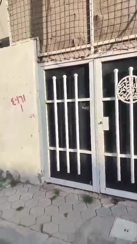 للبيع دار ١٠٠م طابقين شيلمان نظيف في حي الوفاء وسعر مناسب ١٠٠وبيه مجال للاستفسار ***********
