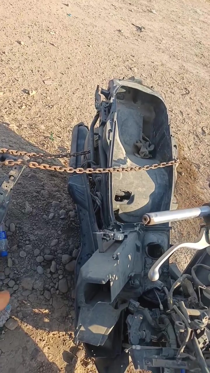 تصفيه محل شباب ابيع شلعه وحده عندي بعد 3دراجات 08 

عنواني بغداد الشعله دوانم شارع الشبكه 
***********

