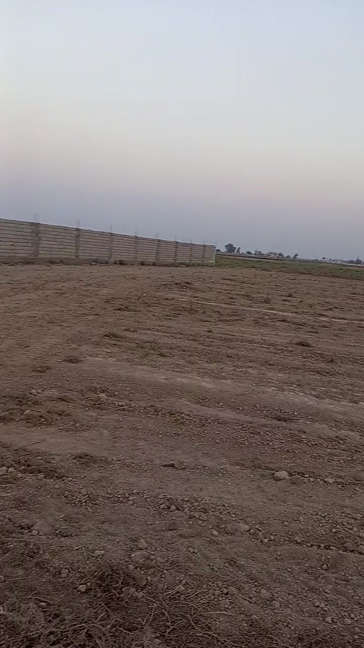 السلام عليكم 
دوانم طابو زراعي سند 25 واجهه الدونم الواحد 45 متر تقطيع حسب الطلب نص دونم وأكثر 
***********
