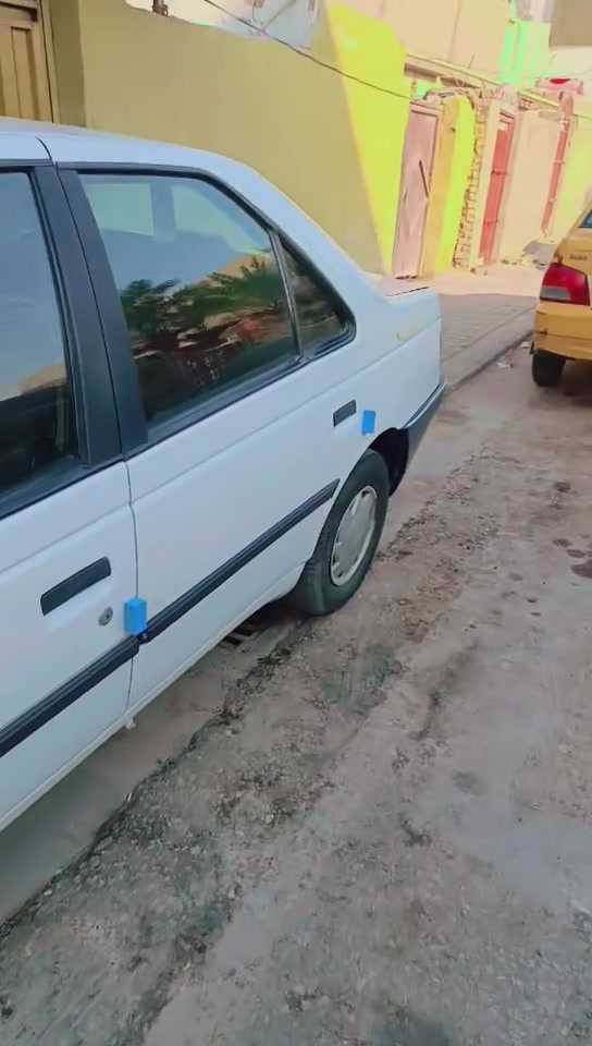 سلام عليكم عدي بيجو روه جديدة مكينه كير اكسن جدد تخم تاير جديد رقم نكليزي بسمي السعر ٣٣ المكان النجف الرقم***********
