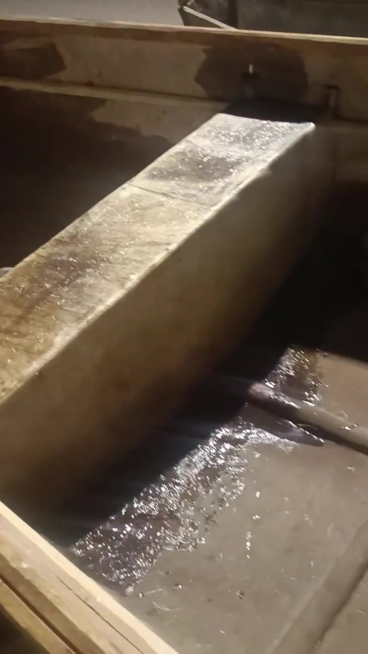 زورق • قيد العمل • بصره ابو الخصيب