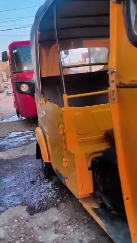 سلام عليكم تكتك لبيع واحد وعشرين سنويه الوحات الاستفسار ***********
