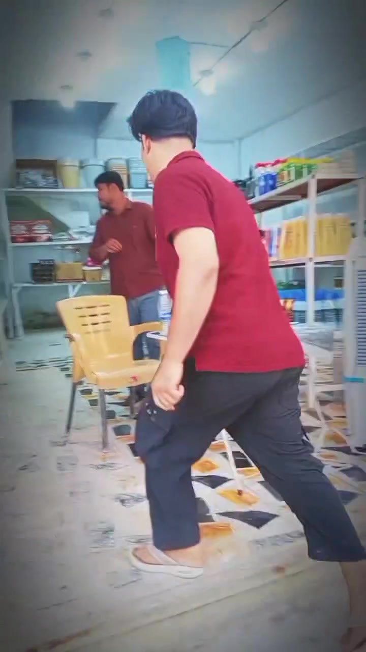 السلام عليكم على بركه لله تم افتتاح مجمع السيـد للادوات المنزليه
العنوان نهاية شارع الكفيل مقابل بيت عماد المصور قرب بيت سيد كامل
للحجز والاستفسار: ***********
يوجد خدمة توصيل لجميع احياء الرفاعي
