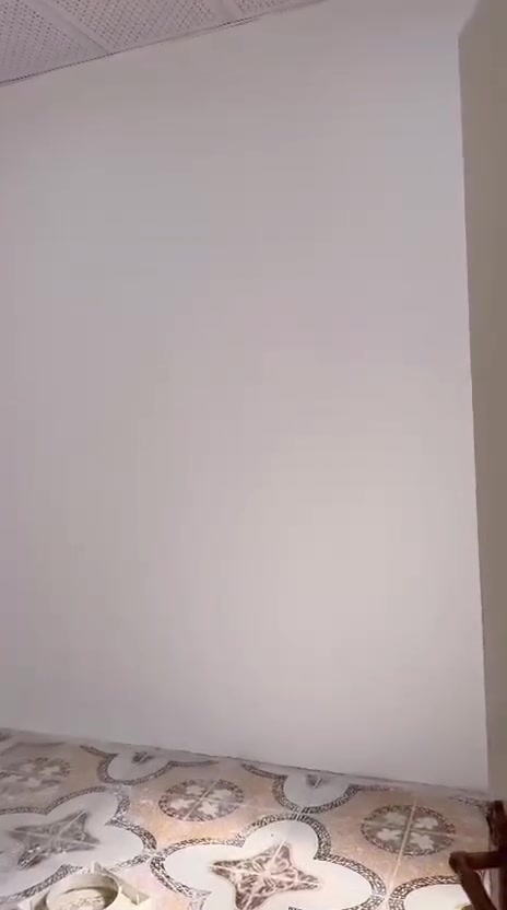 الطويسه • بيت للايجار • صالون حلاقه