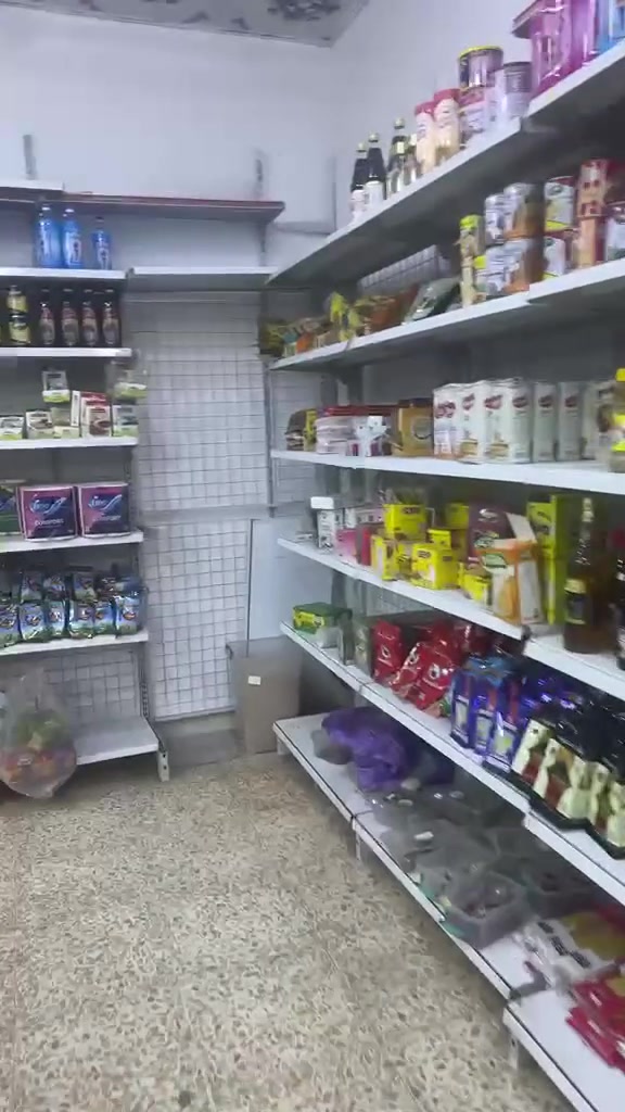 للبيع – أسواق متكاملة جاهزة للعمل
📍 العنوان: بغداد – ديوان المخابرات / شارع 60

🔹 مساحة المحل: 200 متر

يحتوي على:

* ✅ 15 براد عرض
* ✅ 8 مجمدات (فريزرات)
* ✅ 6 عارضات أجبان
* ✅ رفوف محيطة بجميع أنحاء المحل
* ✅ ميز كاشير

💰 السعر مناسب وحصري لعدم تفرغ أصحاب المحل، وفرصة ممتازة لمن يرغب ببدء مشروع أو توسيع نشاطه.

📞 للاستفسار والتواصل:
***********
