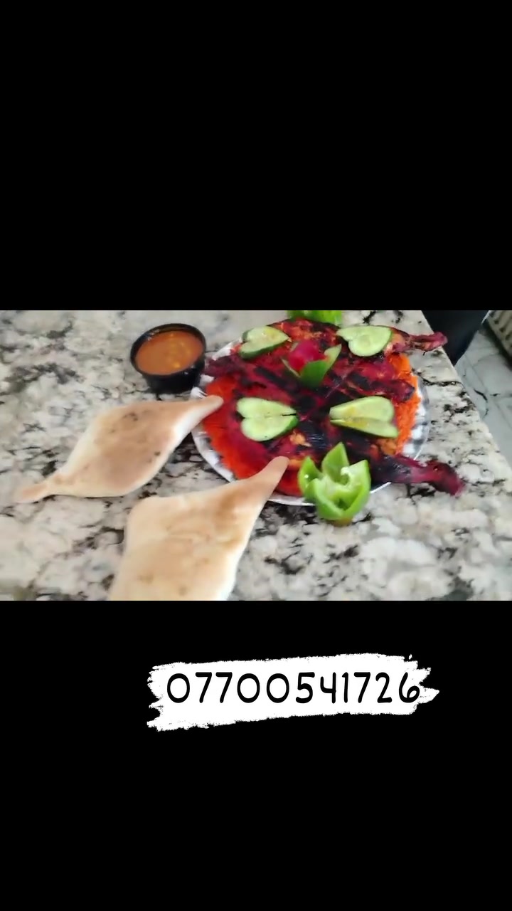جديد الجديد..... فرع شارع المعهد قسم المشويات 🛑🧑‍🍳 

صينيه دجاجه شوي ع فحم مع تمن مرك مقبلات صمون #12الف فقط ✅ 

ارقام التوصيل واتساب ✅🛵☎️ 
***********
***********

#دجاج عراقي 🇮🇶🇮🇶 
 #الزعفرانية
