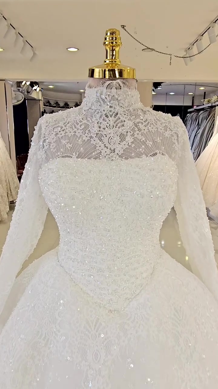 سنتر زفافي 💍🤍🤍 
جديد و حصرياً كولكشن 2027 🔥❤️
مستعدون للتصميم البدلات حسب الطلب بنظام التأجير او البيع
تتوفر لدينا قياسات خاصه 
العنوان / حلة شارع الجمعية مجاور خاتون مول مقابل شركة التأمين الوطنية 🥀
يفتح السنتر يوميا من الساعه 10 صباحا و لغاية الساعه 10 مساء 
📲للاتصال او المراسلة💌 على الواتساب على الأرقام التاليه 
***********
***********
#فساتين #فساتين_السهره #فستان_عقد #فساتين_زفاف #بدلات_اعراس
