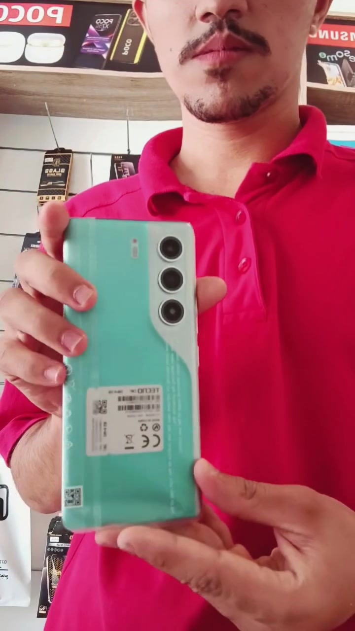TECNO CAMON 40 pro 256/8يتوفر نقداً وبلتقسيط للاستفسار ***********
