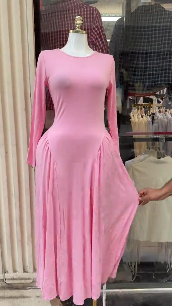 ملابس