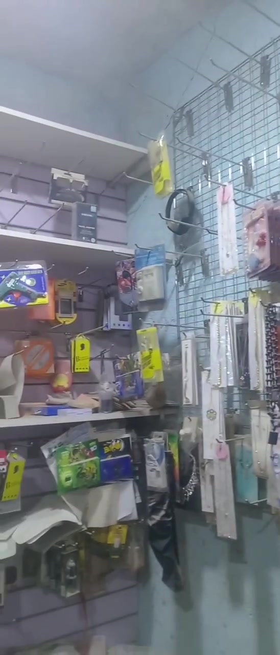 تعزيلة محل.. العنوان الزبير... ***********
