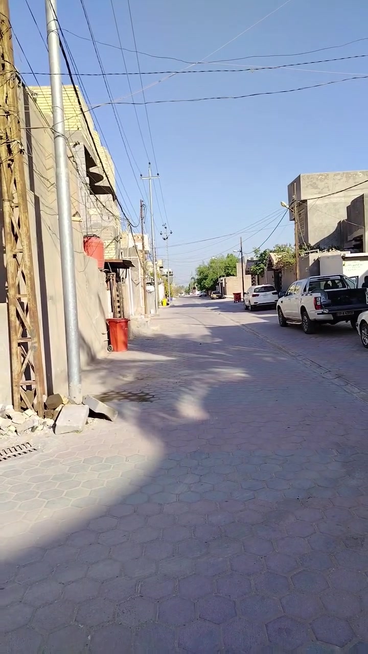يالله
قطعه للبيع كربلاء العطيشي حي الزراعه

مساحه 200متر طابو صرف

واجه 10متر

***********
