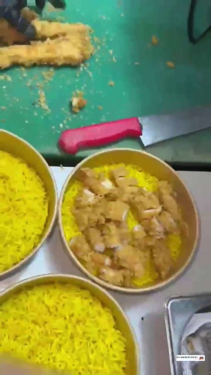 بسم الله الرحمن الرحيم 
رجعنالكم بعروض جديده
العرض اليوم على الريزو 
 ريزو كبير ب4000الف دينار فقط 👌❤️
العرض الاخر 
فرايز جكن 4000الف دينار فقط 🫶🏻💕
مو بس هنا وخلصنه 
عدنه عرض الكنتاكي بعد 
5قطع كنتاكي ب10الف دينار فقط 
10قطع كنتاكي ب15الف دينار فقط 

يدللون زبائنه الكرام 
للحجز الاتصال على الارقام التاليه 
***********
***********
او مراسله الصفحه 🫀😘
