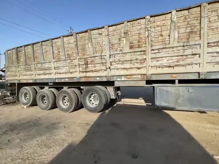 عربانه حداديه شاصي حدادي 16 دناكير 14 L1 جدد طولهة 13 و60 شاصي وداناكير مكفوله تايرات نص عمر ب ترهم بدون تاير ويل او كامله ريك كهرباء باب شبجه كلهة جاهزه مكانهة بغداد السياحي قرب شركت الزيت 
الاستفسار***********
