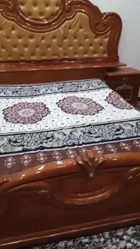غرفه مستخدمه صاج عراقي للبيع نضيفه للستفسار على رقم واتساب ‭***********‬ العنوان بغداد
