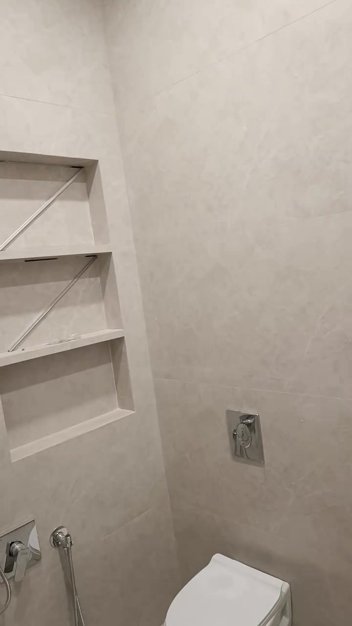 عمل بورسلين ومرمر و سيراميك درجه اولا باشراف هندسي
شغل على الضمان كربلاء للتواصل ***********
