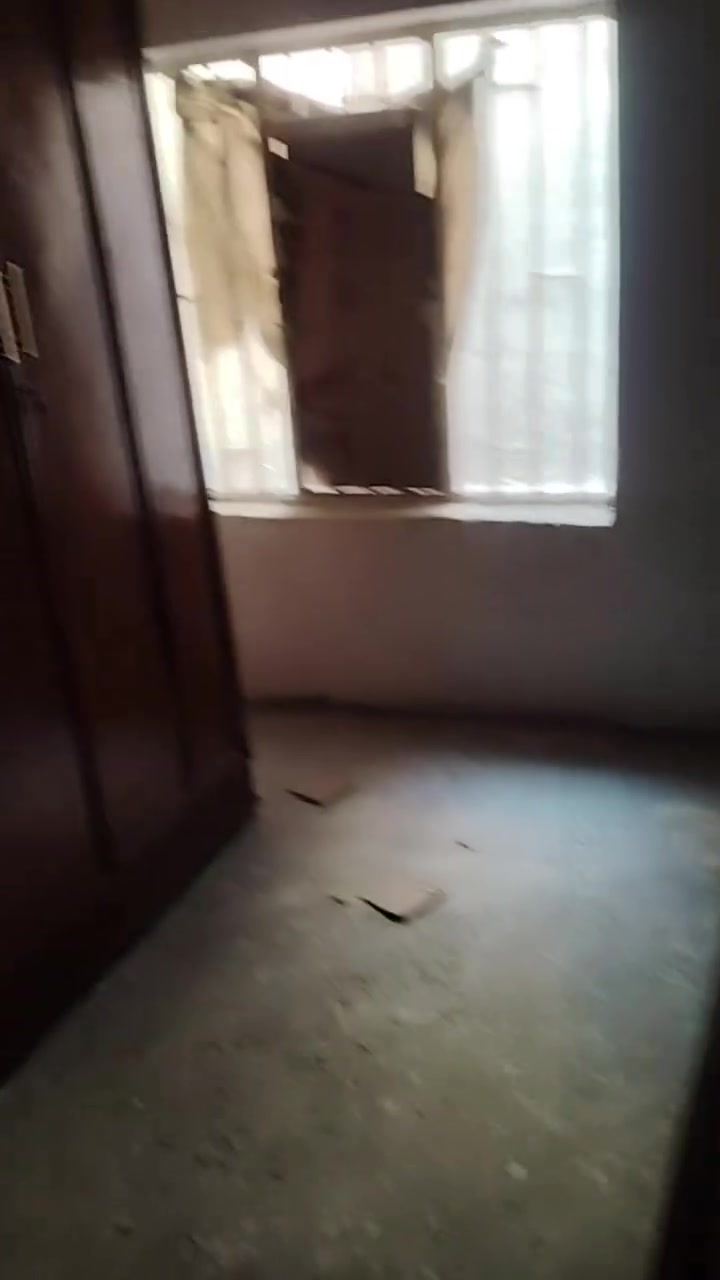 مكلف بالنشر
غرفه جديده ما مستعمله أبد وبسعر مناسب ب٥٠٠ الف دينار **
مكانها شارع مصور الآفاق
***********
