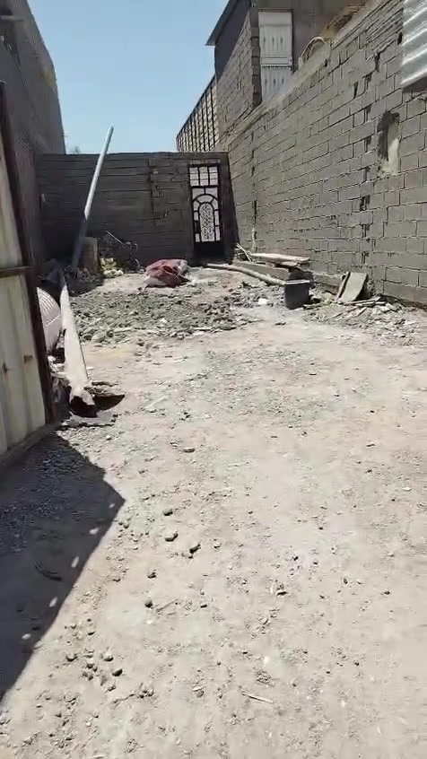 قطعه أرض ١٥٠ متر المشتل مجمع فدك قرب البطاقه التمينيه كلشي واظح بل فيديو ***********
