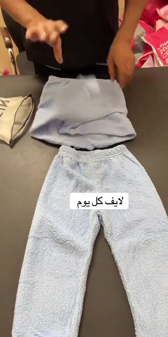 #tiktoklive #livehighlights #ملابس_اطفال #creatorsearchinsight 

نص مكتوب في الصور:
- لايف كل يوم