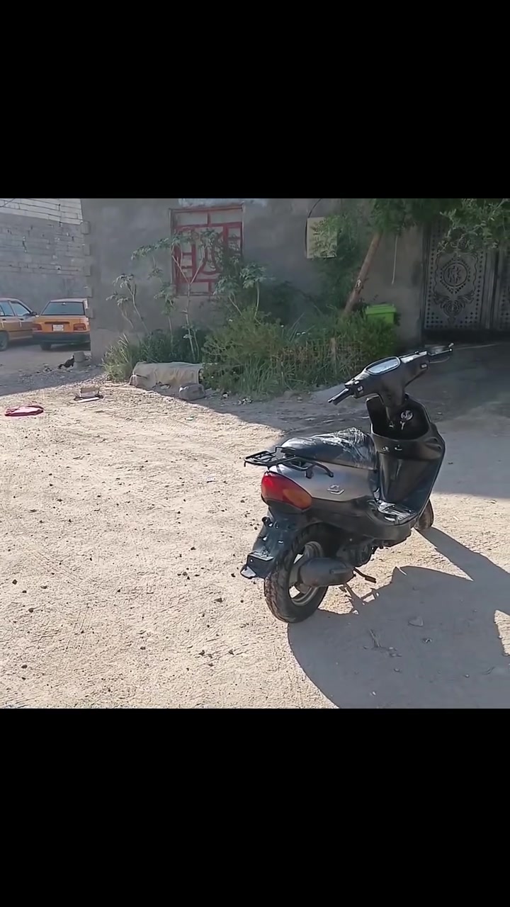 دراجه البيع حلوه ونضيفه المكان بصره كرمت علي سعر 250وبيها مجال حك الجيه رقم ***********
