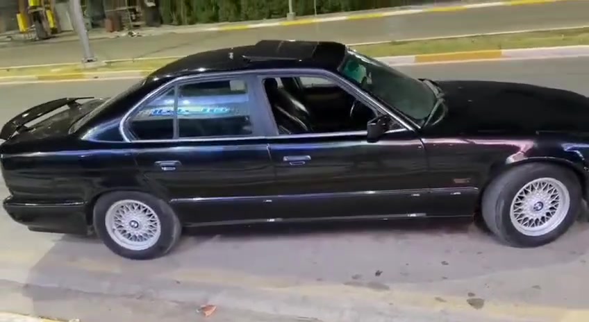 بي ام 525 • محرك مسكر • نضيفه