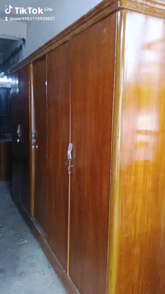 سلام عليكم مكان واسط عزيزيه مقابيل بلدية السعر250الف ***********
