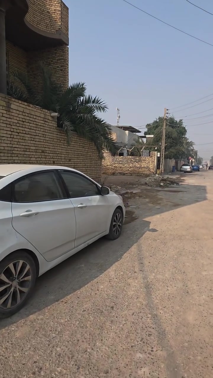 قطعة للبيع حي المعلمين الجديد قرب السوق ٢٥٠م
***********
