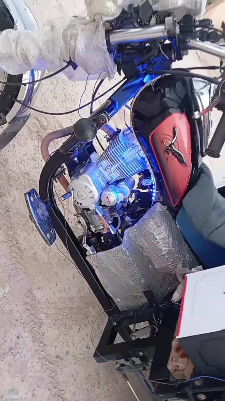 سلام عليكم رقم *********** ستوتة ام طير  موديل 24📦 اوراق كامله ؤبليته بيهه كهربائيات كله شقاله اشاير بكلايتات دشبؤل سلف نشرات لايت زنون تخم تايرات جديد محجر جادر كله جديد برقي ما بيه نقص بعدهه زيرؤ شخط ما بيهه مكاني ديالى حمرين سعر خاص خابرني ؤتدلل 📞💯💙💯💙
