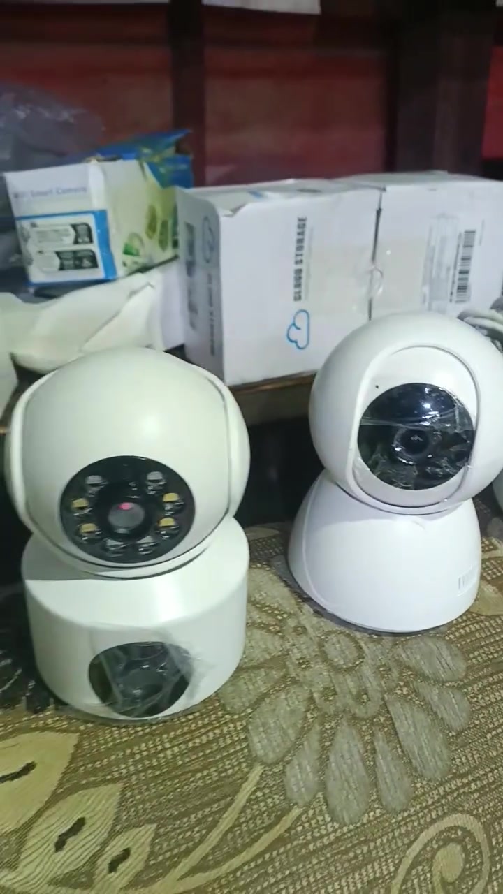 السلام عليكم ورحمه الله وبركاته كاميرات للبيع  العدد 5 كامرات  75 الف كربلاء.  *********** واتساب

