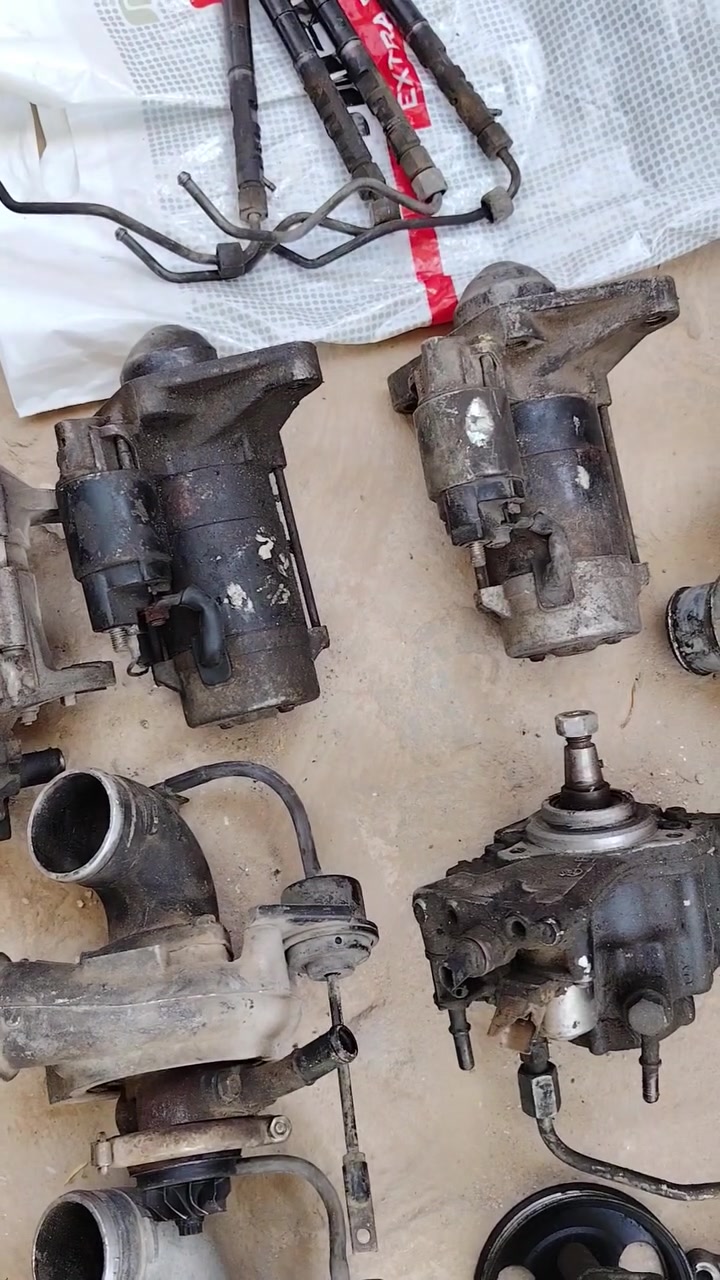 غراض مال كيه فحل مسكر سبلين
غراض نضيفات عشده
لبيع مكان مشخاب
ما متواجد على فيس
رقم***********
