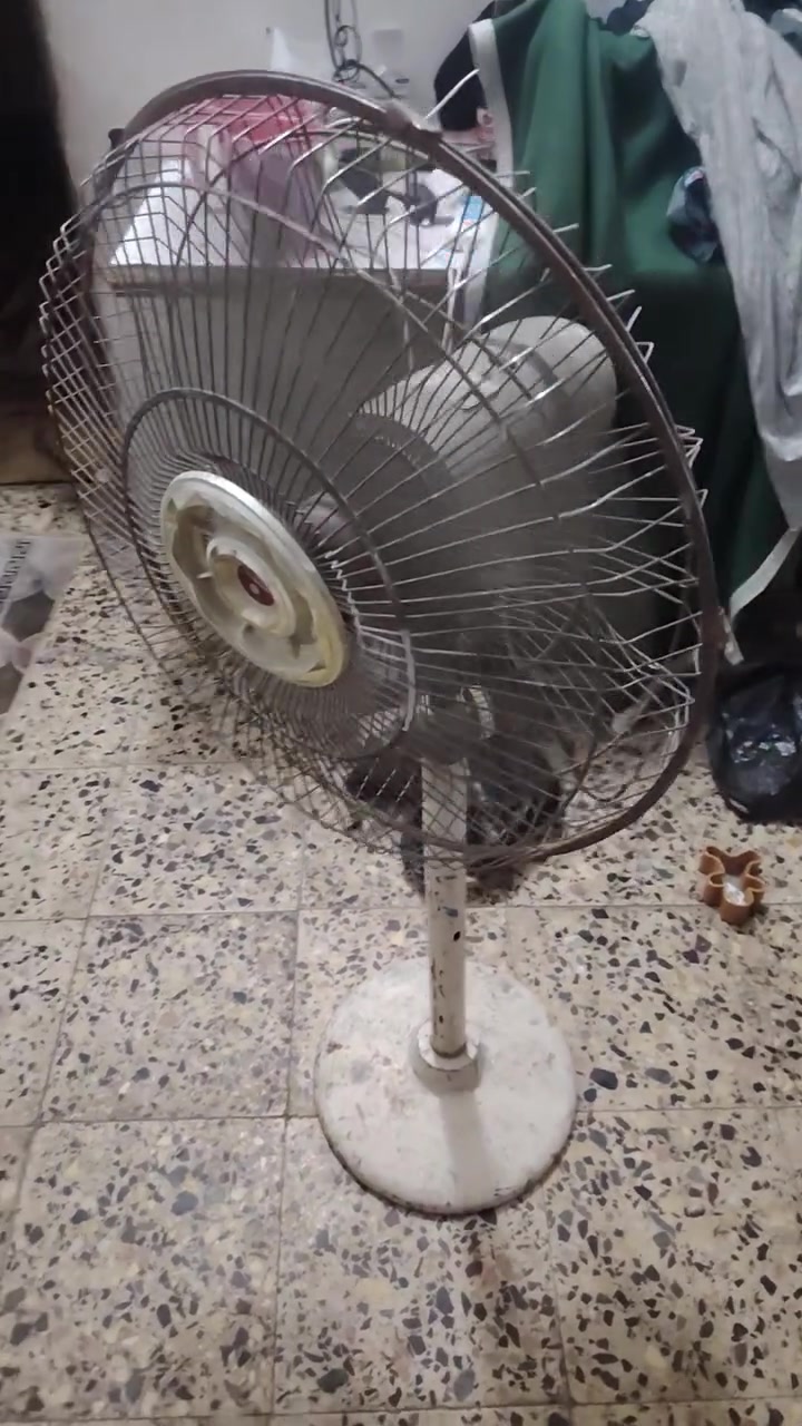 للبيع شغالات ***********
