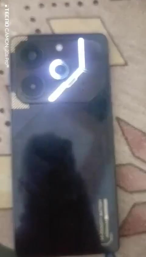 السلام عليكم جهاز TECNO POVA 6 Pro 5G مستعمل  للبيع نضيف مابي عطل غراضة كاملة 
 70 واط 
سعرة 210 وبي مجاب 
مكان بغداد
 الاستفسار ***********
