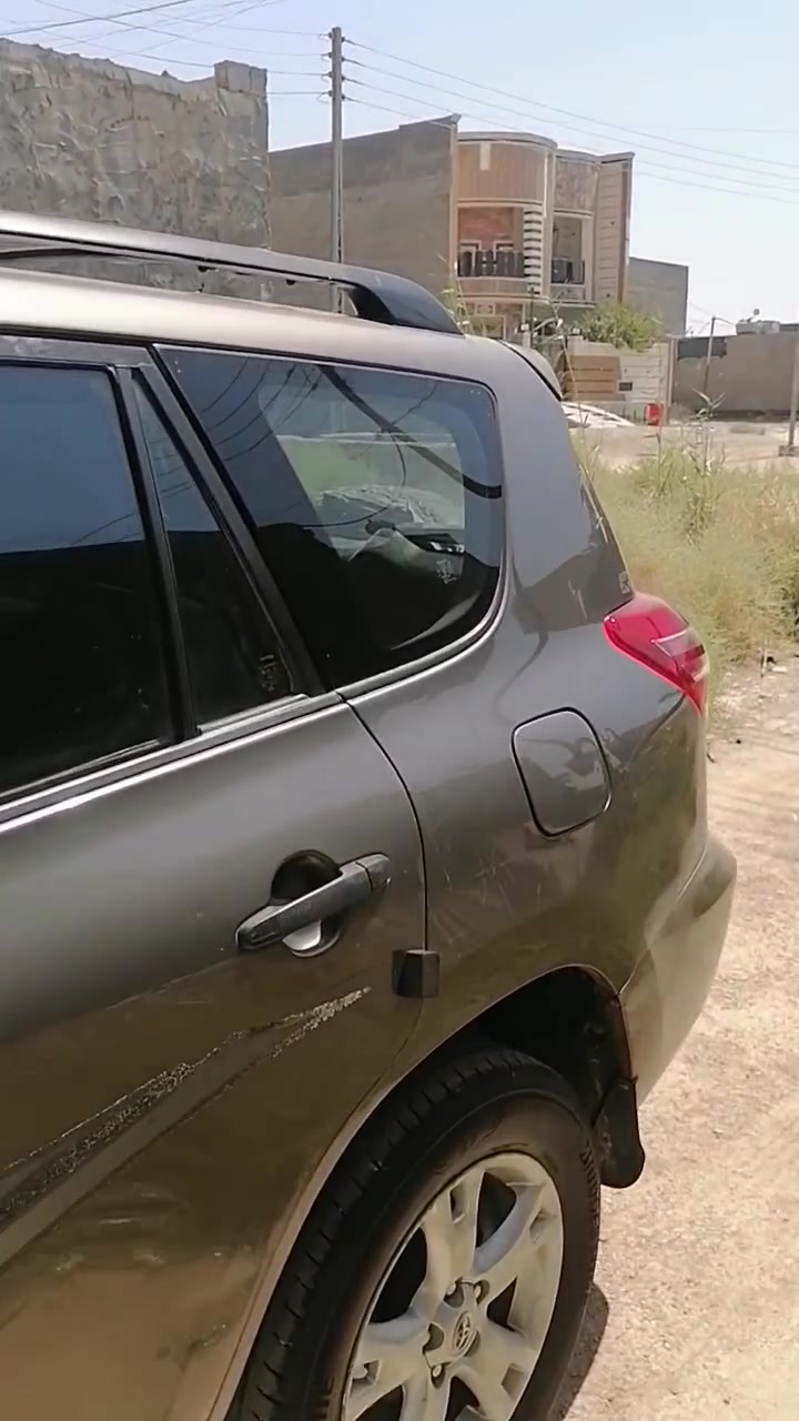 للبيع فقط، راف فور ٢٠٠٩ رقم بغداد باسمي ٤ سلندر، ماشية ١٦٠ الف محركها جديد مبدل تخم تايرات منظومة تبريد جديدة، السعر ٩٠ وبيها مجال للتواصل ***********

