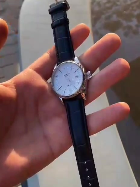 رولكس جلد ماستر

رجالي رولكس ROLEX ⌚️
سير جلد مخيط 🧵
طلاء ثابت 💎
مقاوم للماء 💧
نافذة تاريخ 📅
اميال لامينوس ✨
ظهر مختوم 🔒
كوالتي جيد جداً 🌟

القطر 40 ملم 📏
السمك 10.21 ملم 📐

السعر: 21,000