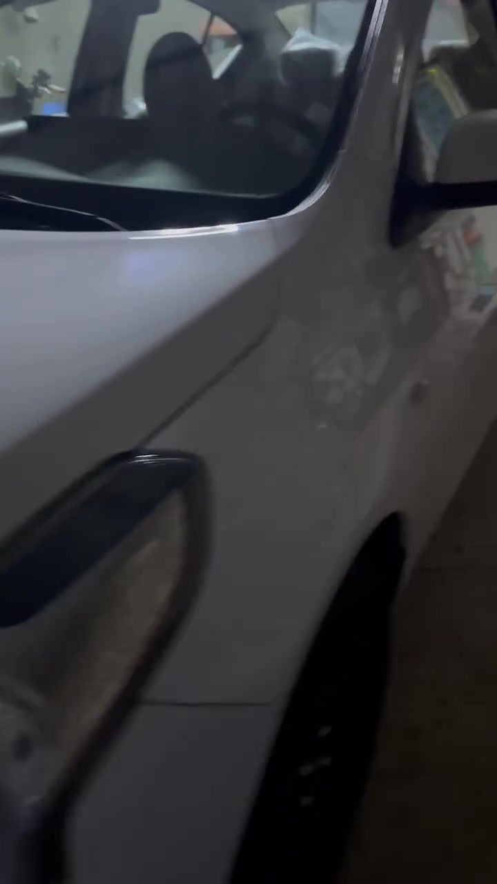 نيسان سني هندي شاشه لكزز بليته زركه ٢٥ كفاله من كلشي خت الزيرو  أربيل وكاله أو تحويل سعر ٣٠ مكاني البصره اتصل ***********
