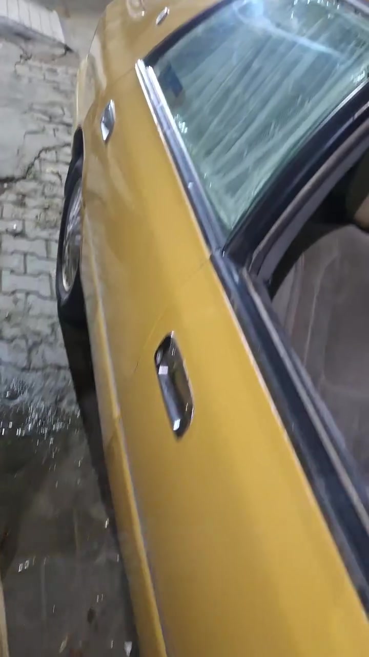 للبيع كصا قماره بدون راعي ابيع خطها نجف كربلاء مصفره هيئه وغرامات كير مكينه حداديه تبرد ثلج كهرباء كله جاهزه عله اخر حبايه ***********
