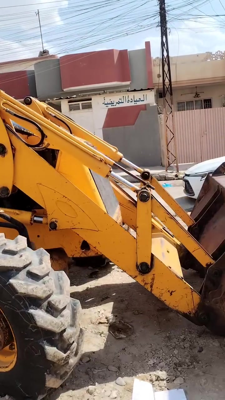 للبيع jcb موديل 2003 رقم أربيل عنوان موصل كلو شرط  الاستفسار اتصل او واتساب ***********
