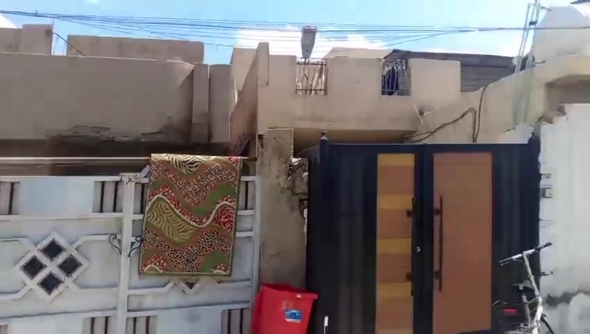 سلام عليكم ورحمة الله وبركاتة ✅
بيت 200 متر بناء قديم يعتبر قطعة  او الي يريد يسوي او يكعد بسمي تحويل مباشر  ابو غريب الحصوه شارع عباس الوكيل   السعر 90 او بي مجال  شي قليل  او مرواس بيت 100 كون نضيف  ***********  بي واتساب    الي ارجو منكم سوي مشاركه للمنشور
