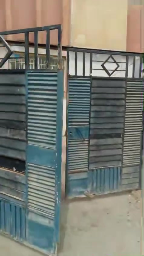 مشتمل للايجار   في حي الخضراء مقابيل مركز الشباب يحتوي على  مطبخ وغرفه وديوانيه وصحيات كما موضح بالفديو للاستفسار على السعر والتفاصيل الاخرى على الخاص او على ه/***********
