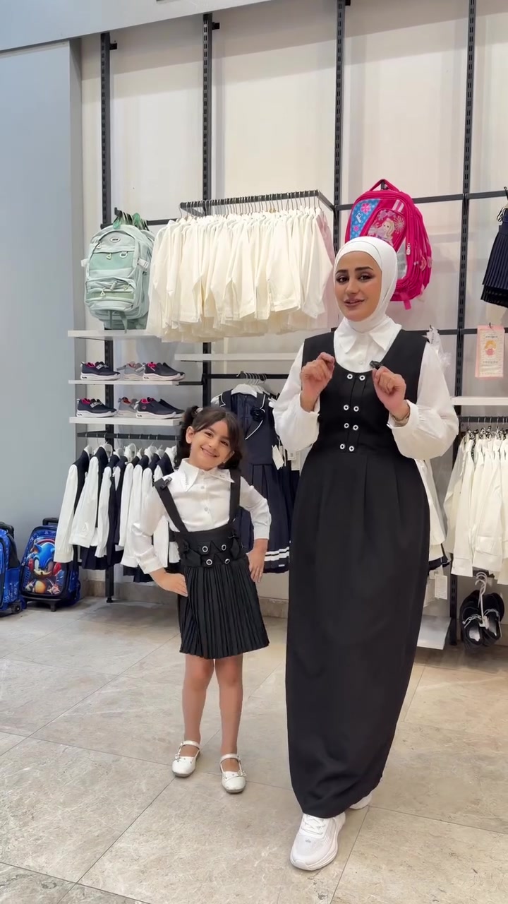 ⁨	صدرية نسائي 🖤ً
أناقتكم تبدأ من النمور وبأسعار تناسب الجميع ✨
النمور فرع السيدية 
ارقام الهاتف:***********
 ***********
خدمة التوصيل 
داخل السيدية 2,000
بغداد 5,000
المحافظات 6,000
العنوان : بغداد- السيدية - شارع التجاري -عمارة DN
