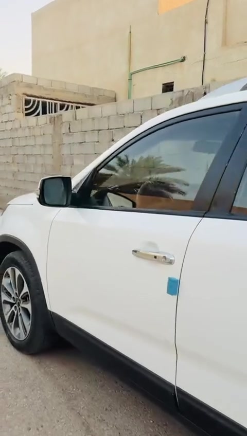 سلام عليكم سورنتو للبيع موديل 15كفاله عامه خليجي تخم تاير جديد تبريد 3قطع سياره جديده ماشيه 125الف سياره جديده كبال عينك محرك 6سلندر 3500 السعر خاص او ستفسار على الرقم ***********
