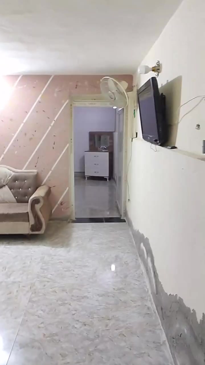 للايجار مشتمل طابق ارضي مفروش وجاهز يتكون من غرف نوم ومطبخ وصاله وصحيات وطرمه يجاره 350 الف 
مع المي والكهرباء وانترنيت واصل وسبلت ثنين طن ويه
الموقع ديالى بعقوبه المركز السراي كورنيش ديالى 

***********
