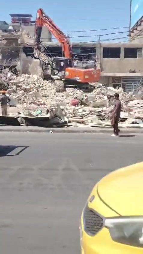 هدم منازل وحفر ***********
