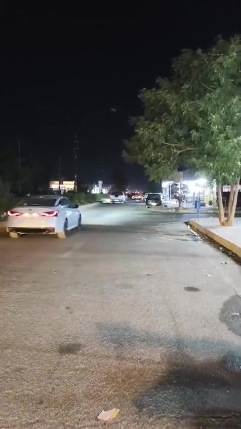 ..للبيع محل كماليات سيارات بيع مستعجل  سبب البيع عدم التفرغ للمحل تريد المحل تريد بس الاغراض شتريد اني حاضر تحياتي الكم 💐🌹
رقم صاحب المحل 🔻🔻
***********
..للبيع محل كماليات سيارات بيع مستعجل  سبب البيع عدم التفرغ للمحل تريد المحل تريد بس الاغراض شتريد اني حاضر تحياتي الكم 💐🌹
سيف ماجد الكوردي
