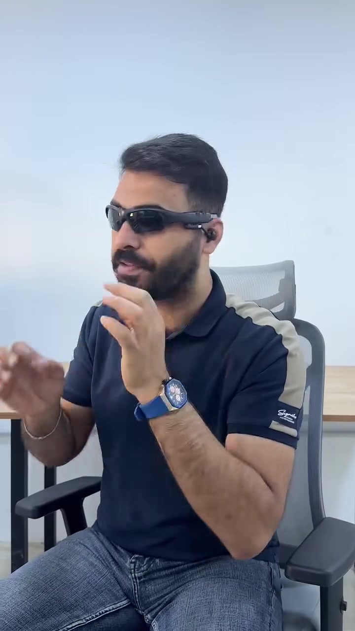 السعر 20 الف شامل التوصيل للحجز ***********
