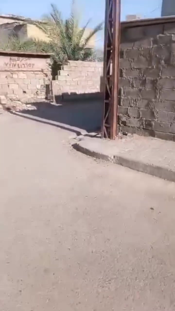 قطعة أرض زراعي للبيع المساحه 600متر
الواجه 12متر والنزال 52متر
كافه الخدمات متوفره بيه ماء كهرباء مجاري تبليط.للعلم القطعه مسيجه ومدفونه 
العنوان بغداد حي النصر قطاع 5بلقرب من بيت ابو داخل الحجامه.
السعر مناسب جداا 
للتواصل ***********
